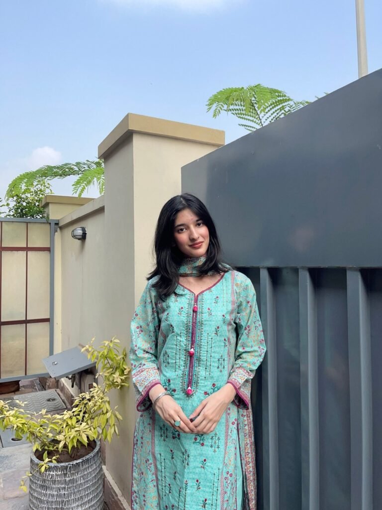 3 PIECE – PRINTED EMBROIDERED LAWN - Image 5