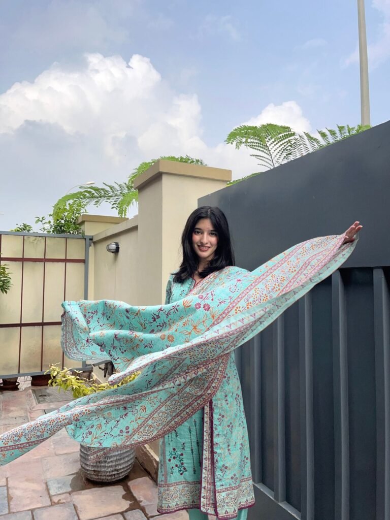 3 PIECE – PRINTED EMBROIDERED LAWN - Image 6